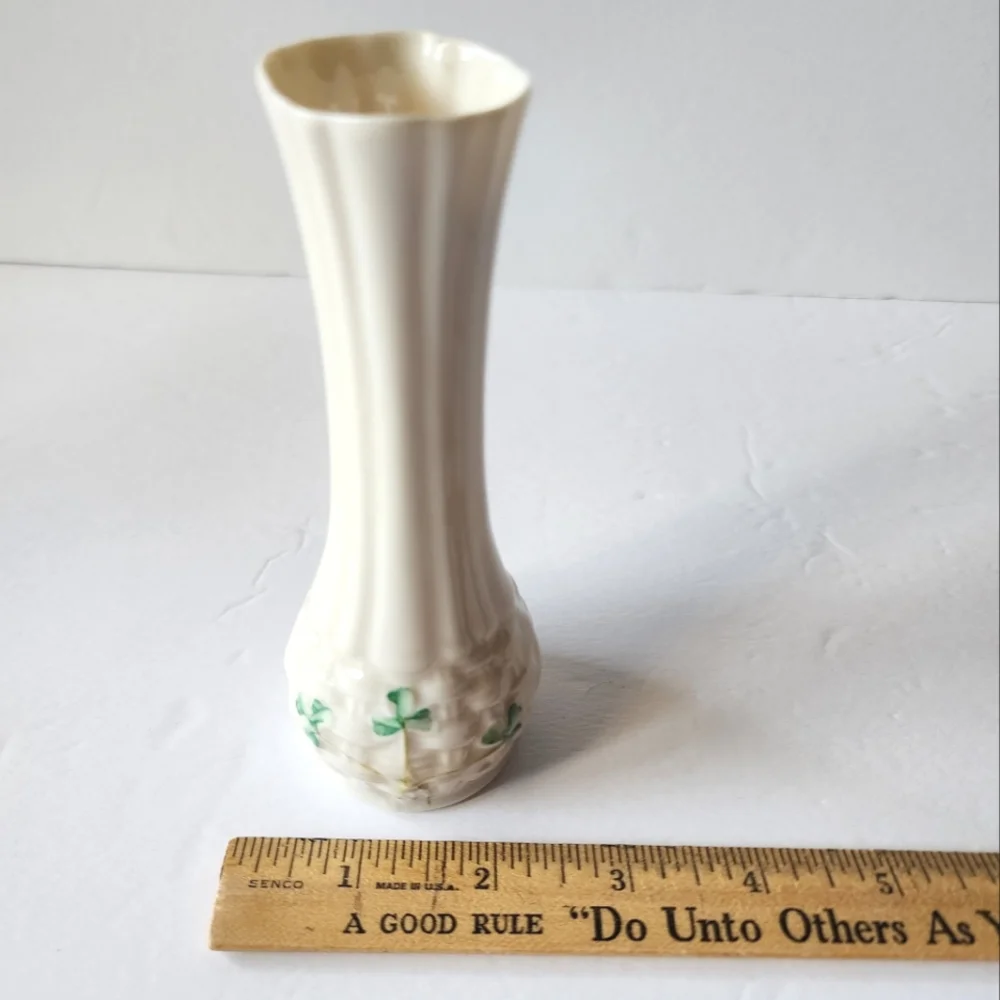 Belleek 2000 Millennium Limited Edition Bud Vase